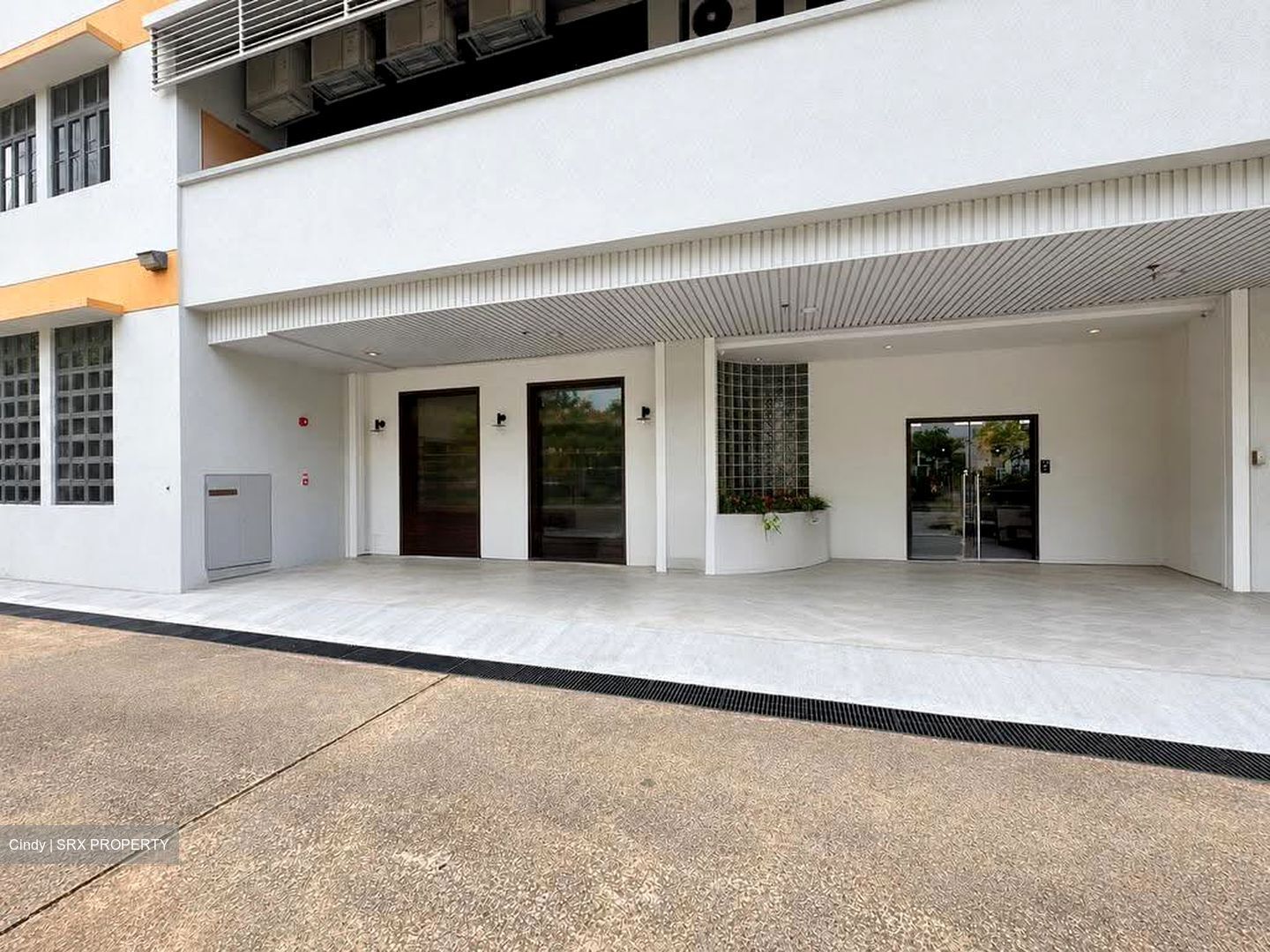 Leong Huat Building (D13), Factory #630136181